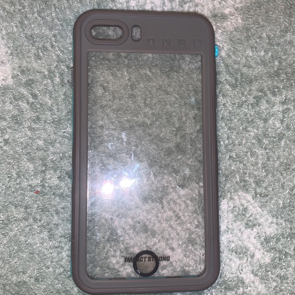 It’s a iPhone case that works for the iPhone 7 Plus and the 8 plus - Picture 4 of 7